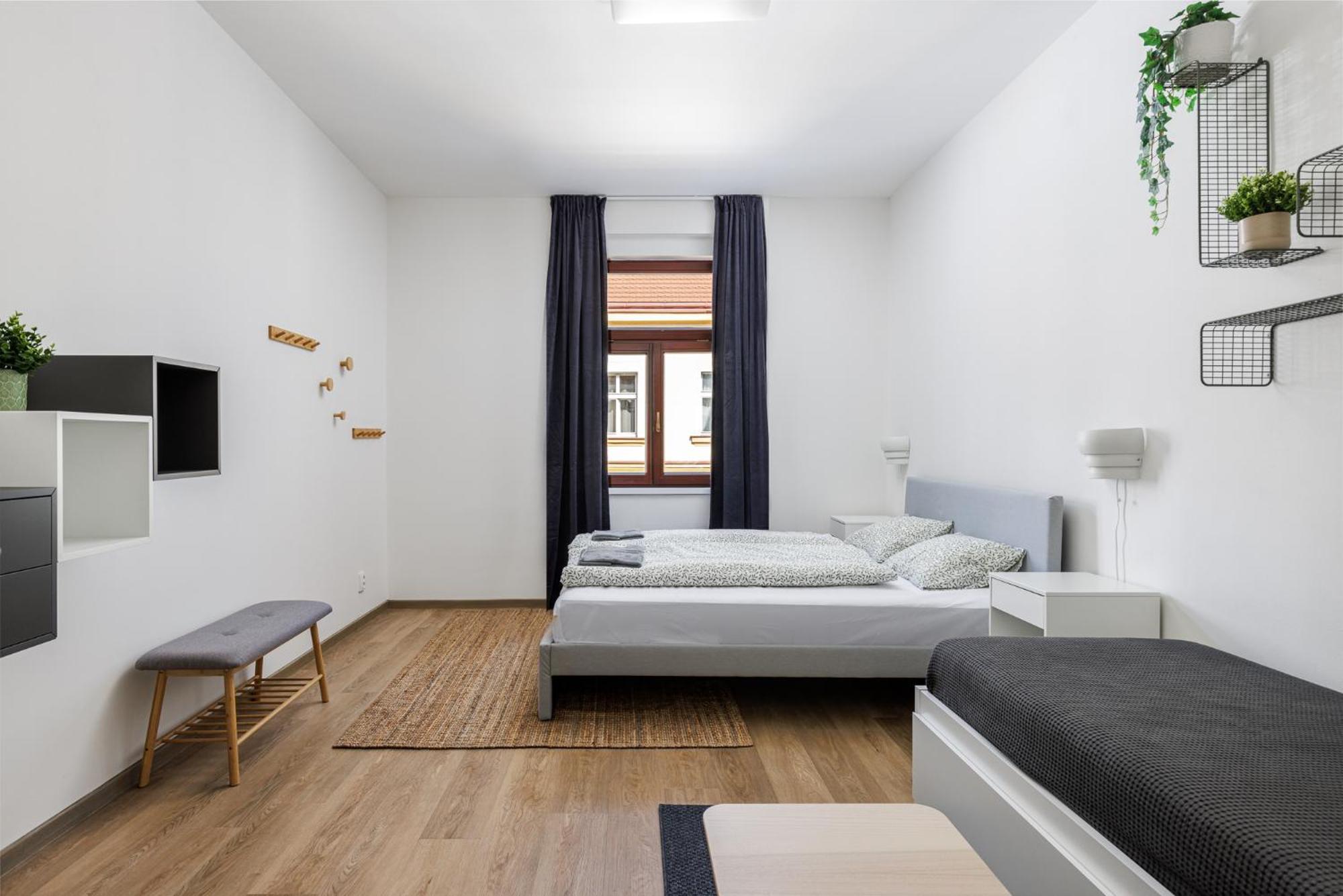 Stay2gether - Green Oasis - Main Train Station Apartmán